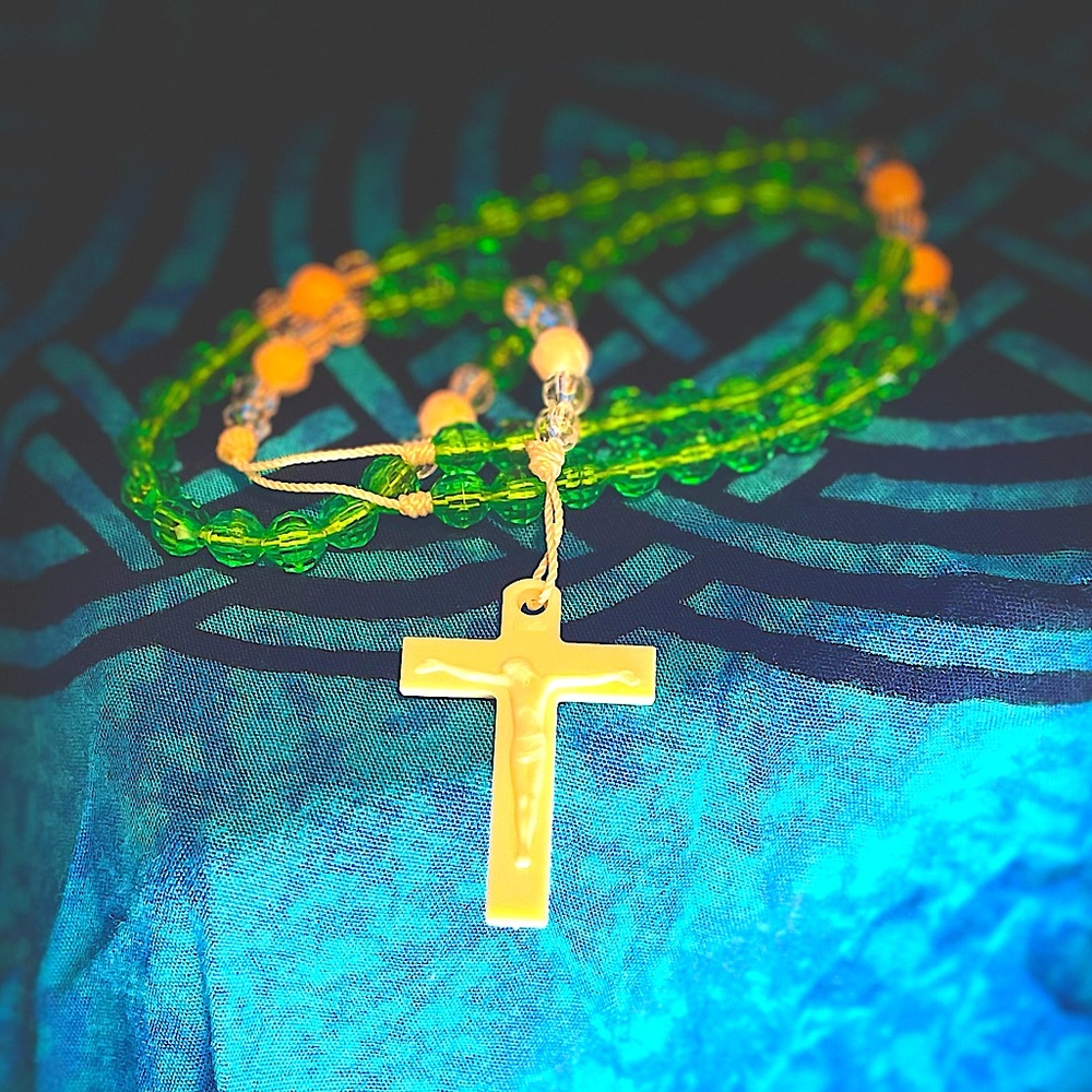 Emerald Green Acrylic Rosary ❇️🛐